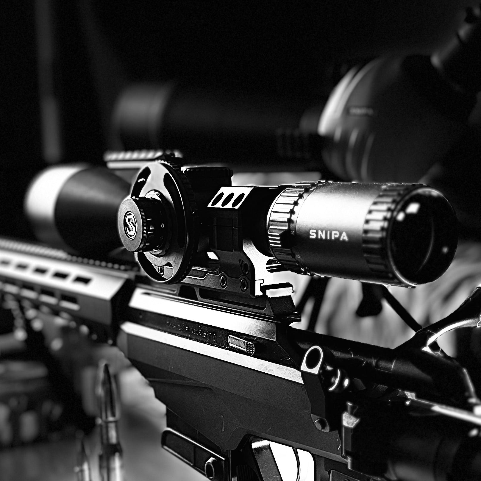 SNIPA™ POLAR X Tactical Rifle Scope 3–18×56 SFP Wide-Angle– 30mm Tube, MOA Illuminated Reticle, IPX7 | NorthLine 30 Tactical Mount + Focus Wheel
